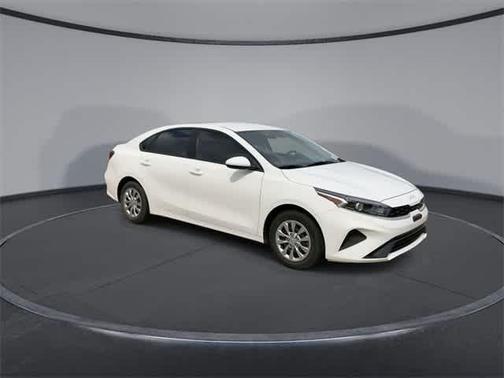 2023 Kia Forte LX