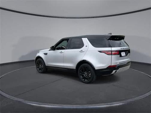 2020 Land Rover Discovery Landmark Edition