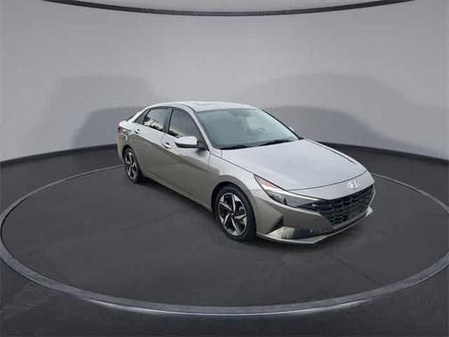 2022 Hyundai ELANTRA Limited