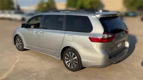 2019 Toyota Sienna Limited