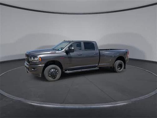 2024 RAM 3500 Big Horn Crew Cab 4x4 8' Box