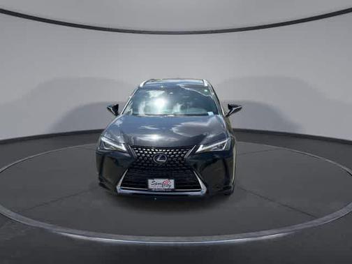 Caviar 2021 Lexus UX 200 Base