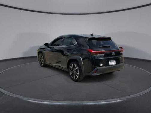 Caviar 2021 Lexus UX 200 Base