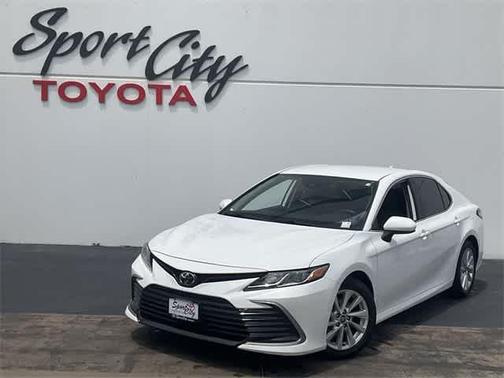 2021 Toyota Camry LE