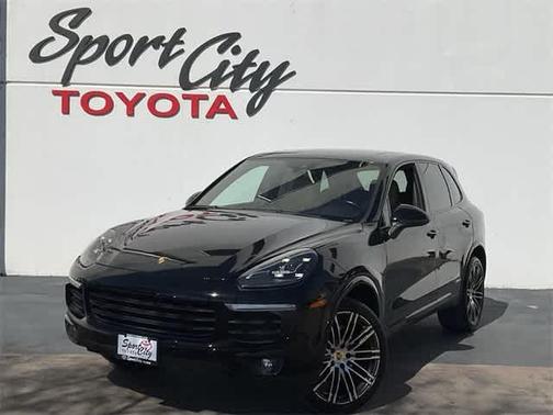 2018 Porsche Cayenne Platinum Edition