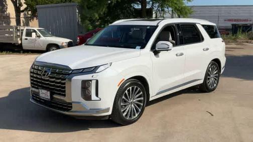 Hyper White 2023 Hyundai PALISADE Calligraphy