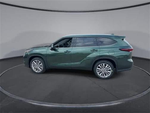 2025 Toyota Highlander Platinum
