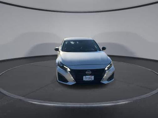 Brilliant Silver Metallic 2024 Nissan Altima 2.5 SV