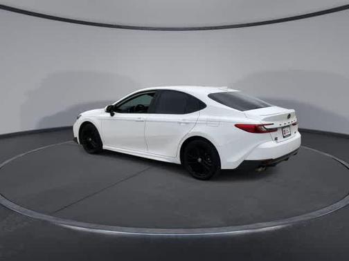 ICE CAP 2025 Toyota Camry XSE