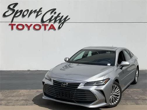2022 Toyota Avalon Limited