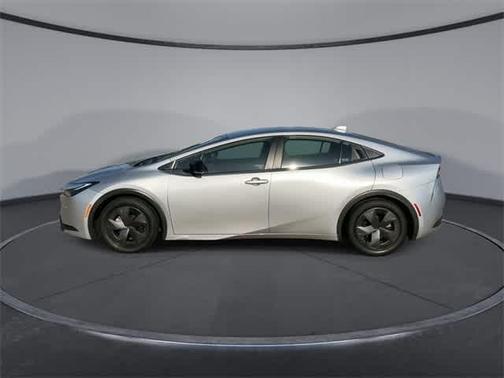 2023 Toyota Prius LE
