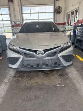 Celestial Silver Metallic 2023 Toyota Camry SE