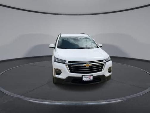 Summit White 2023 Chevrolet Traverse LT Leather