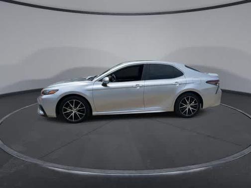 Celestial Silver Metallic 2024 Toyota Camry SE