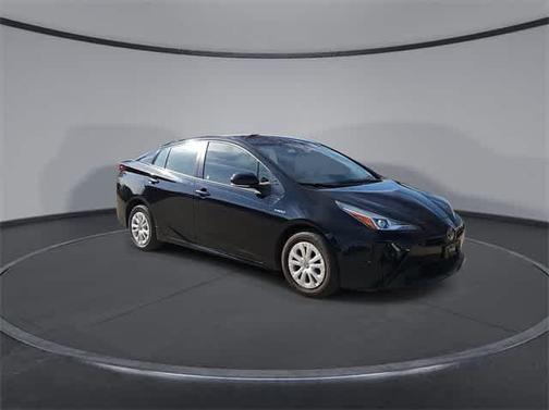 2021 Toyota Prius LE