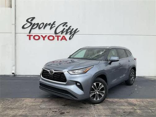 2020 Toyota Highlander XLE