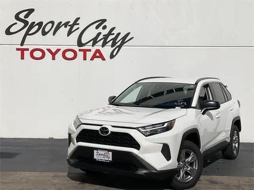 2025 Toyota RAV4 Hybrid LE