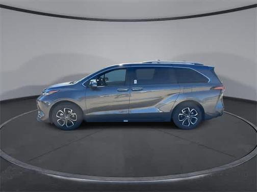 2025 Toyota Sienna Platinum 7 Passenger