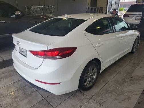 Quartz White Pearl 2018 Hyundai ELANTRA SEL