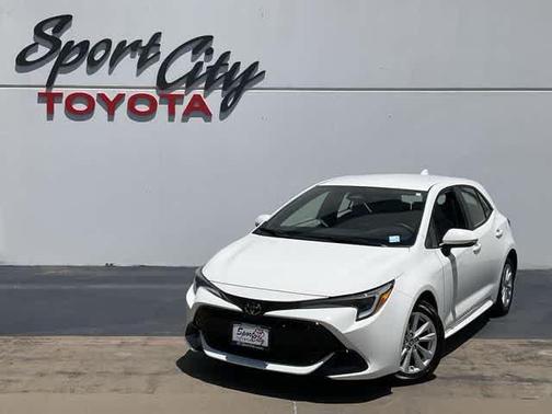 Ice Cap 2025 Toyota Corolla SE