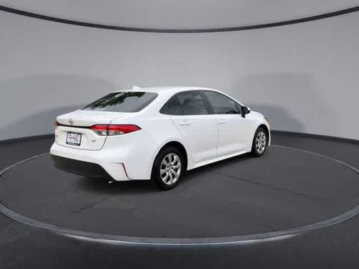 Ice Cap 2024 Toyota Corolla LE