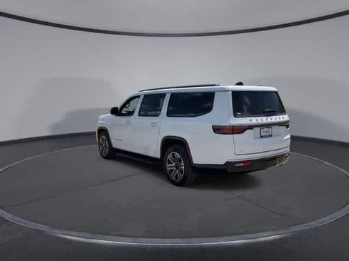 2024 Jeep Wagoneer L Series II 4x2