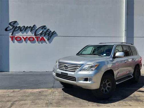 2010 Lexus LX 570 Base