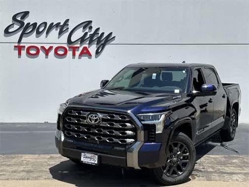 2025 Toyota Tundra Hybrid Platinum