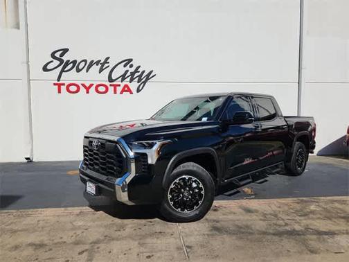 2025 Toyota Tundra SR5