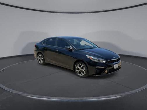 Aurora Black 2021 Kia Forte LXS