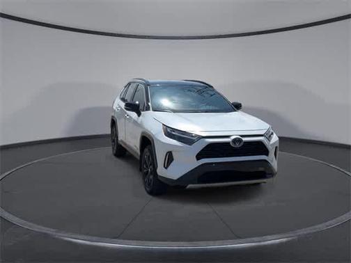 2024 Toyota RAV4 Hybrid SE