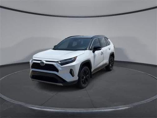2024 Toyota RAV4 Hybrid SE