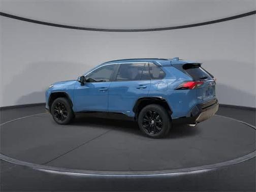 2022 Toyota RAV4 Hybrid SE