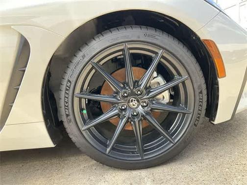 2025 Toyota GR86 Premium