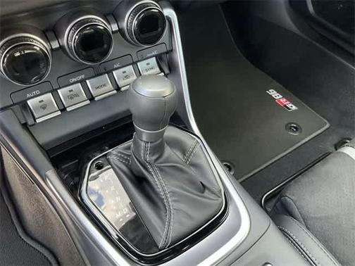 2025 Toyota GR86 Premium