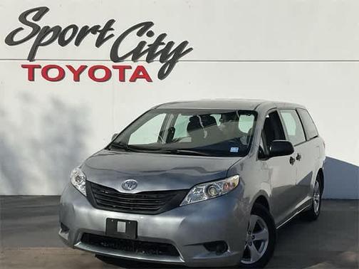 2015 Toyota Sienna L