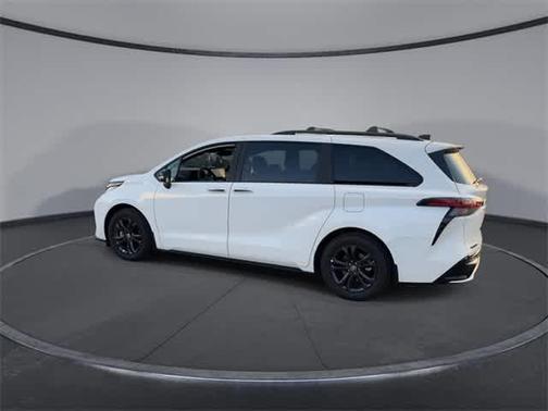 2025 Toyota Sienna XSE 7 Passenger
