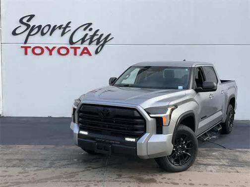 2024 Toyota Tundra SR5