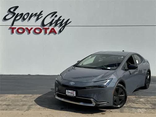 2026 Toyota Prius Plug-In Hybrid SE