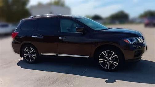 2020 Nissan Pathfinder Platinum 2WD