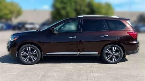 2020 Nissan Pathfinder Platinum 2WD