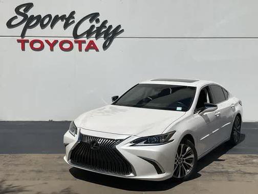 Eminent White Pearl 2020 Lexus ES 350 Base