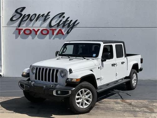 2023 Jeep Gladiator Sport S