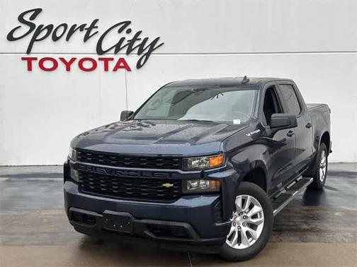 2022 Chevrolet Silverado 1500 Custom