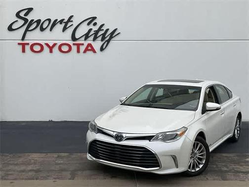 2017 Toyota Avalon Hybrid Limited