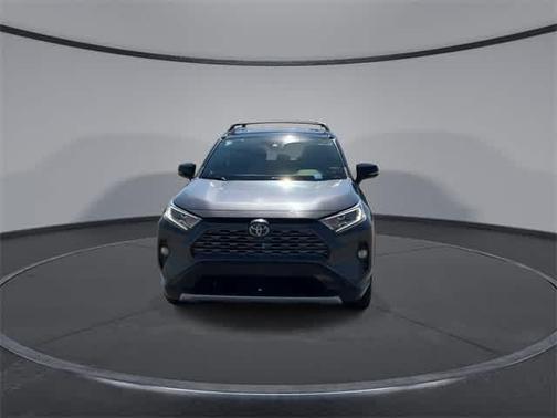 2020 Toyota RAV4 Hybrid SE