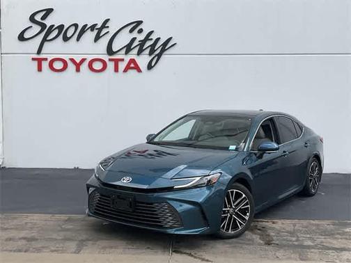 2025 Toyota Camry XLE