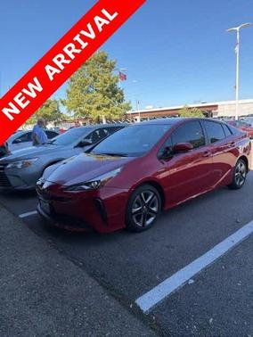2019 Toyota Prius XLE