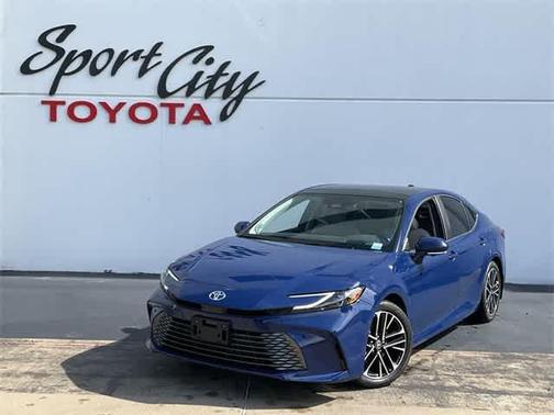 2025 Toyota Camry XLE