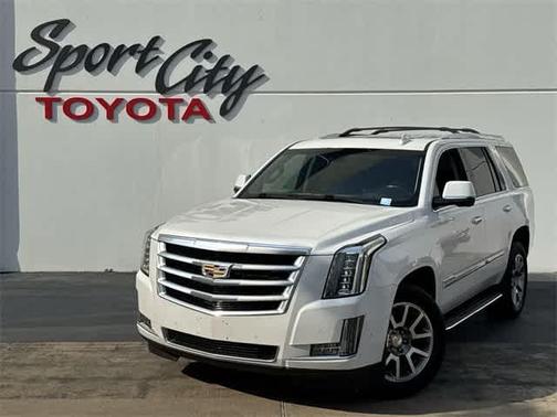 2020 Cadillac Escalade Luxury